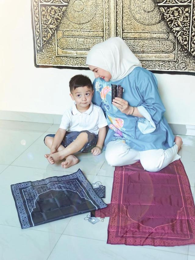 Irish Bella dan Air Rumi Akbar (Instagram/@_irishbella_)