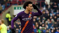 4. Leroy Sane (Manchester City) - Gelandang The Citizens ini merupakan pemain yang sangat cepat dan handal menggiring bola. Di gim FIFA 20 ia mempunyai kecepatan 95. (AFP/Paul Ellis)