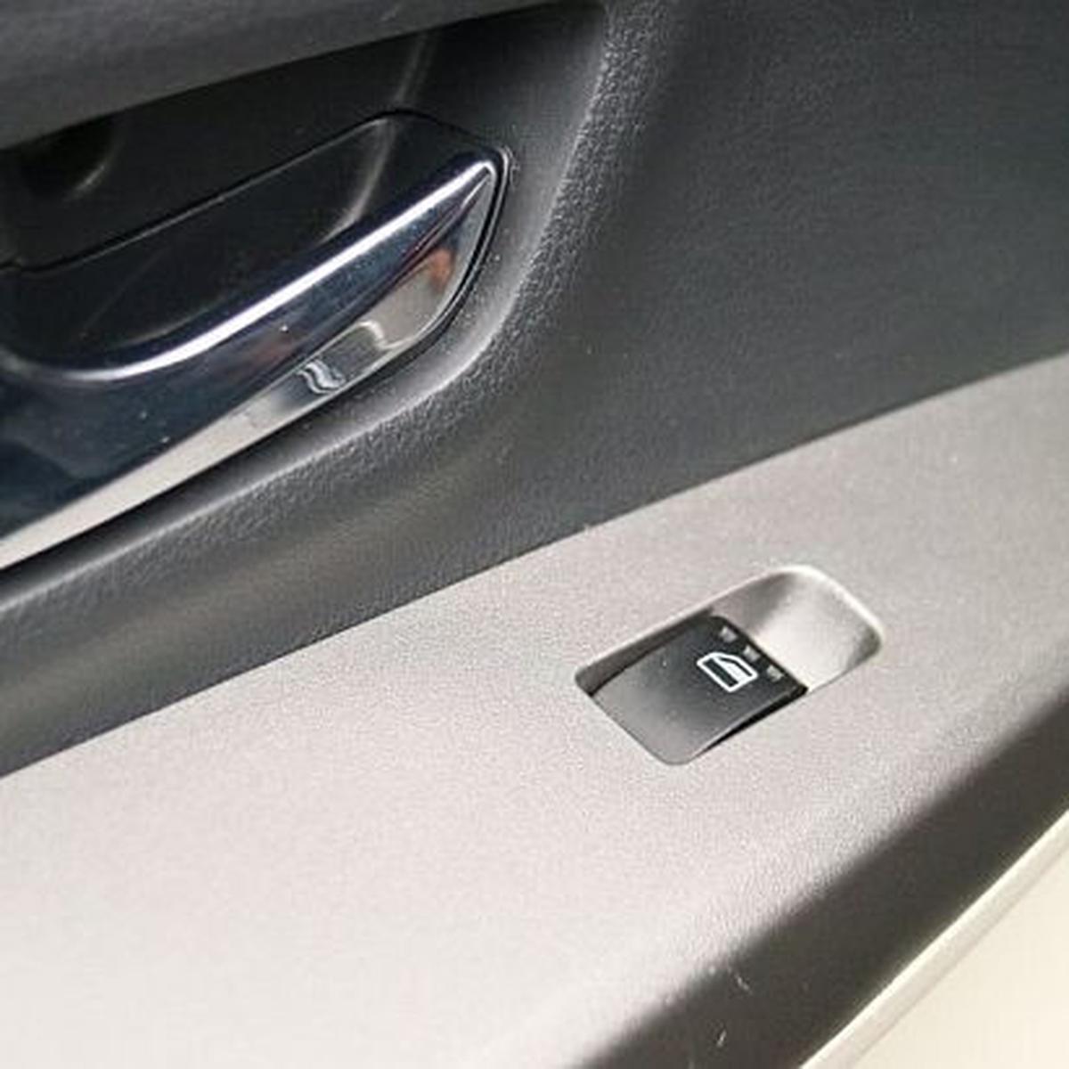 Jangan Tunggu Macet, Begini Cara Rawat Power Window - Otomotif Liputan6.Com