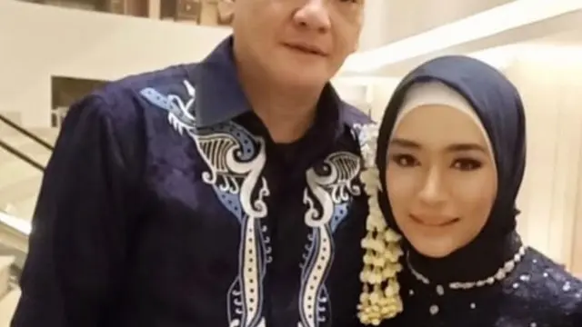 Tya Subiakto