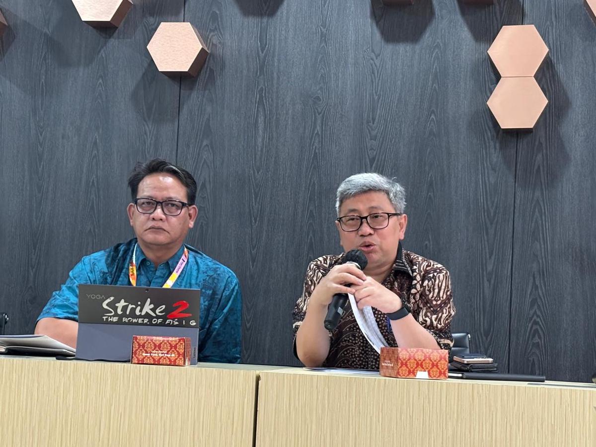 Dirjen Perbendaharaan Kemenkeu, Astera Primanto Bhakti dalam Media Briefing di Kantor Kemenkeu, Jakarta, Jumat (3/10/2025).