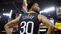 9. Stephen Curry (Basket): 79.8 juta dolar AS. (AFP/Ezra Shaw)