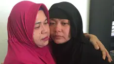 Iti Sarniti mengunjungi anaknya yang juga seorang TKI, Tuti Tursilawati di Arab Saudi pada Mei 2018 silam. Kerajaan Arab Saudi pada 29 Oktober 2018 mengeksekusi mati Tuti Tursilawati tanpa pemberitahuan kepada pihak Indonesia. (Dok. PWNI Kemlu RI)