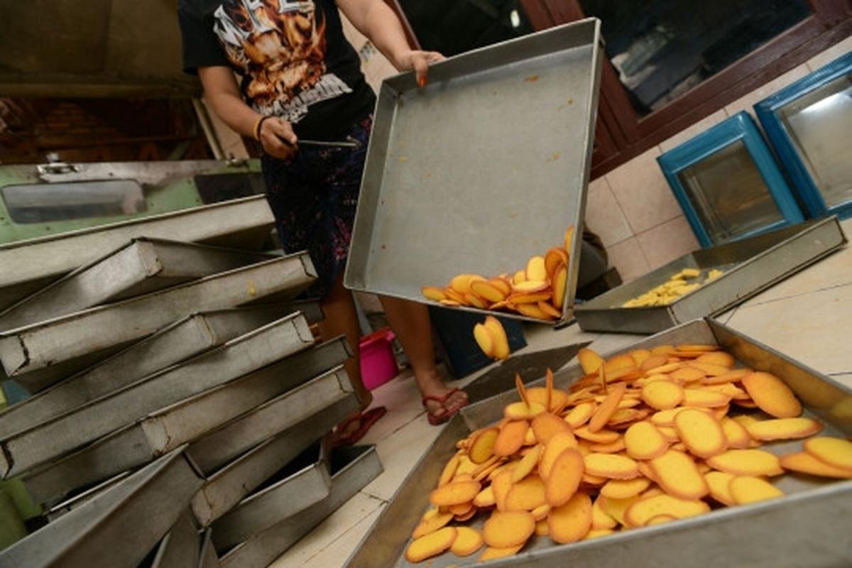 Jelang Lebaran, produksi kue kering kebanjiran pesanan