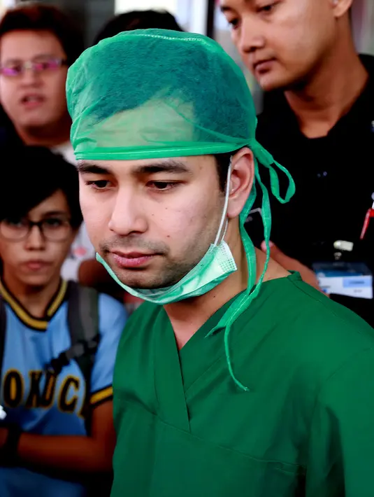 Anak laki-laki dengan berat badan 3.58 kg dan panjang badan 51 cm menjadi kebahagiaan Raffi Ahmad dan Nagita Slavina. Memang Raffi Ahmad berkeinginan memiliki anak laki-laki sesuai ucapan almarhum ayahnya lewat mimpi. (Wimbarsana/Bintang.com)