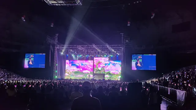 Kim Seon Ho Sapa Fans di Jakarta (Zulfa Ayu Sundari)