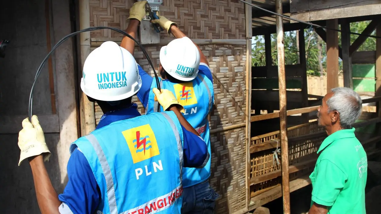 Program sambungan listrik PLN