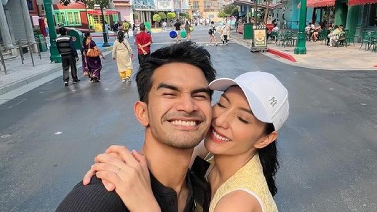 "Kasih tahu (waktu mau nikah), kalau minta persetujuan nggak kan masih 5 tahun waktu itu. Gue jelasin bisa," kata Tengku Tezi.