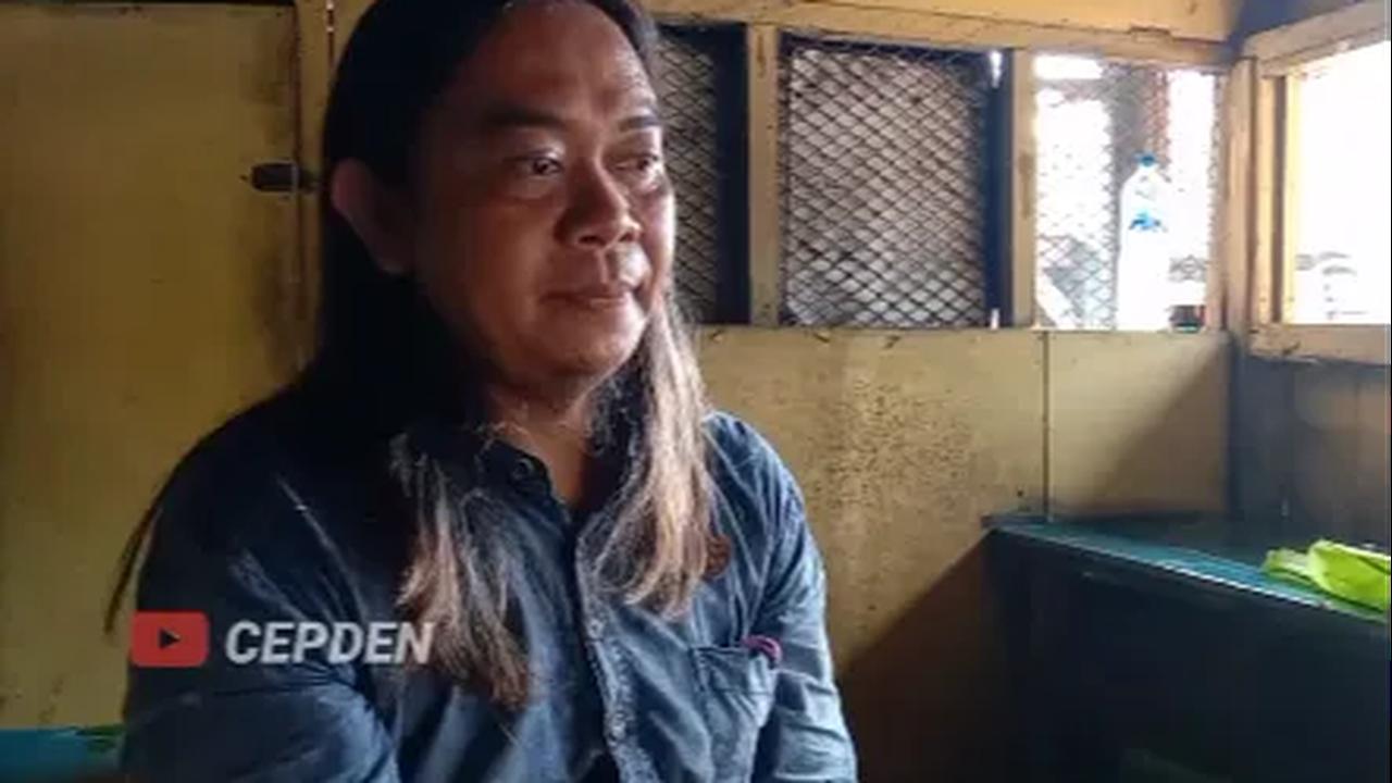 "Dulu yang pernah menjabat sebagai Kapolri ya?" tanyanya.