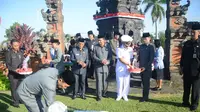 Di Bali, Merayakan Harkitnas dengan Tabur Bunga