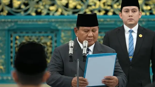 Presiden Prabowo Lantik Kepala dan Wakil Kepala BGN serta Penasihat Khusus Presiden.