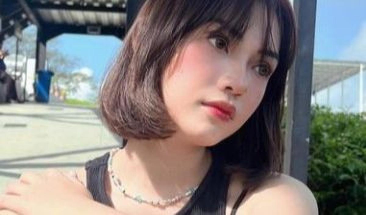 "Kalau untuk tantangan, lebih ke liriknya yang banyak sekali opsi, jadi saat mau rekaman, banyak yang aku ganti. Lalu, tanggal rilisnya juga mengalami perubahan karena aku sempat dirawat di rumah sakit sehingga menunggu pulih dulu," ujarnya.