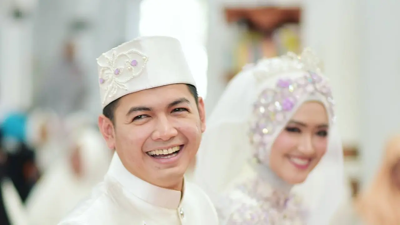 [Bintang] Tommy Kurniawan dan Lisya Nurrahmi