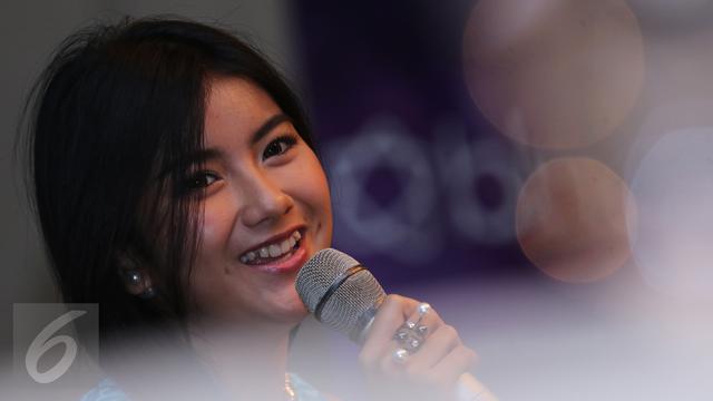 Chicco Kurniawan 'Anak Sekolahan' Pacari Ratu FTV, Siapa ...