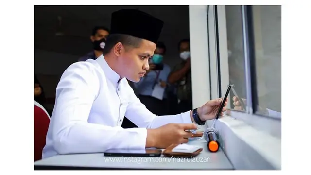 6 Potret Pernikahan Petugas Medis Corona, Ijab Kabul Online