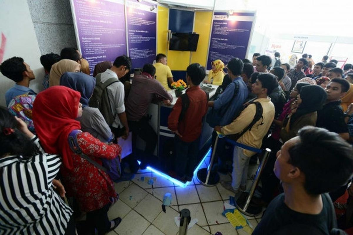 Job Fair, ribuan pelamar membeludak di GBK