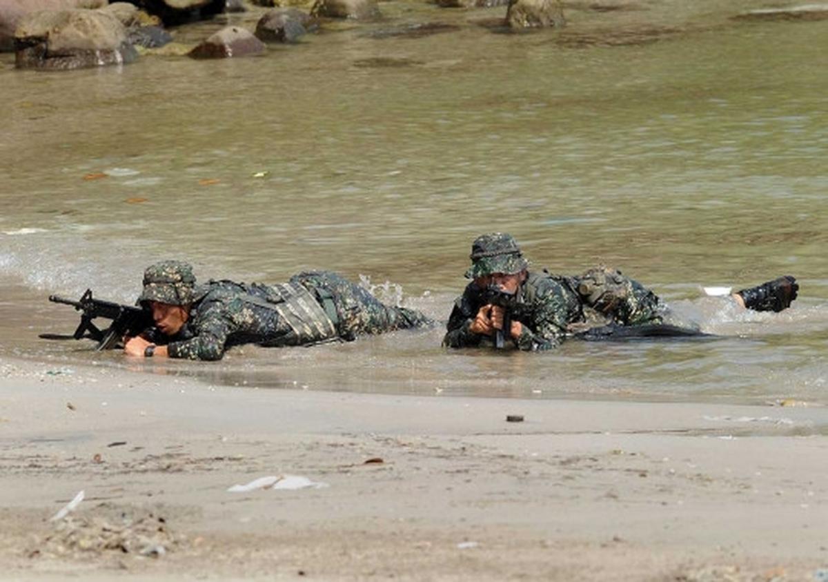 Melihat kekuatan tempur militer Filipina latihan bareng AS