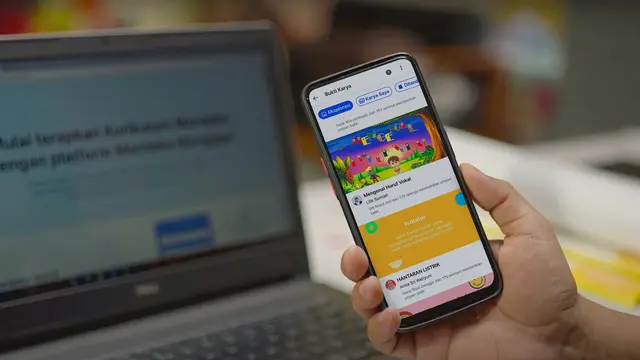 Digitalisasi Pendidikan.