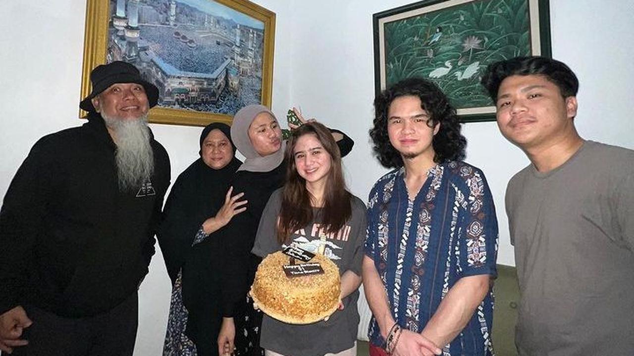 Potret Ultah Tissa Biani ke-21