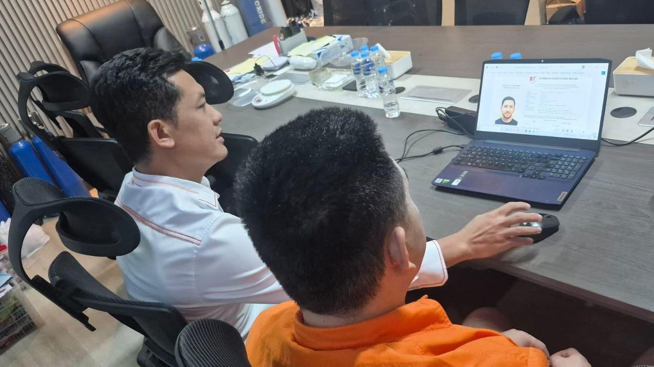 Buronan Kelas Kakap Lukmanul Hakim Rela Operasi Plastik demi Kecoh Perburuan Polisi