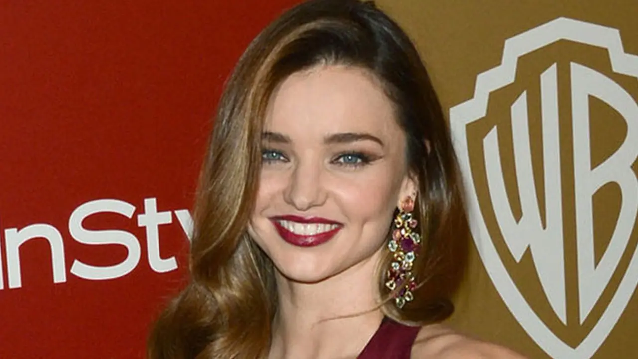 miranda-kerr-131206b.jpg