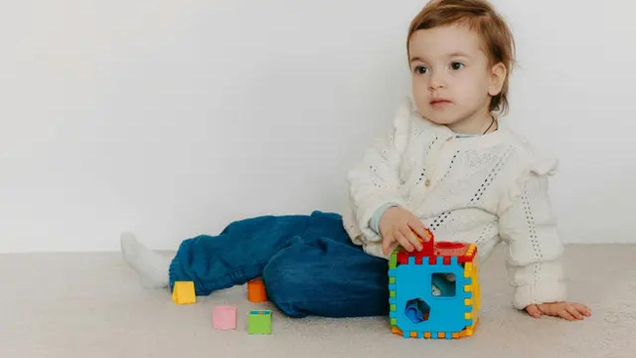 5 Tips Memilih Mainan Bayi yang Sesuai Usia untuk Mengasah Kemampuan Si Kecil