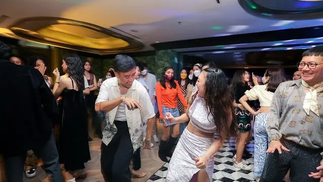 [Fimela] Ultah Sweet Seventeen Naura Ayu