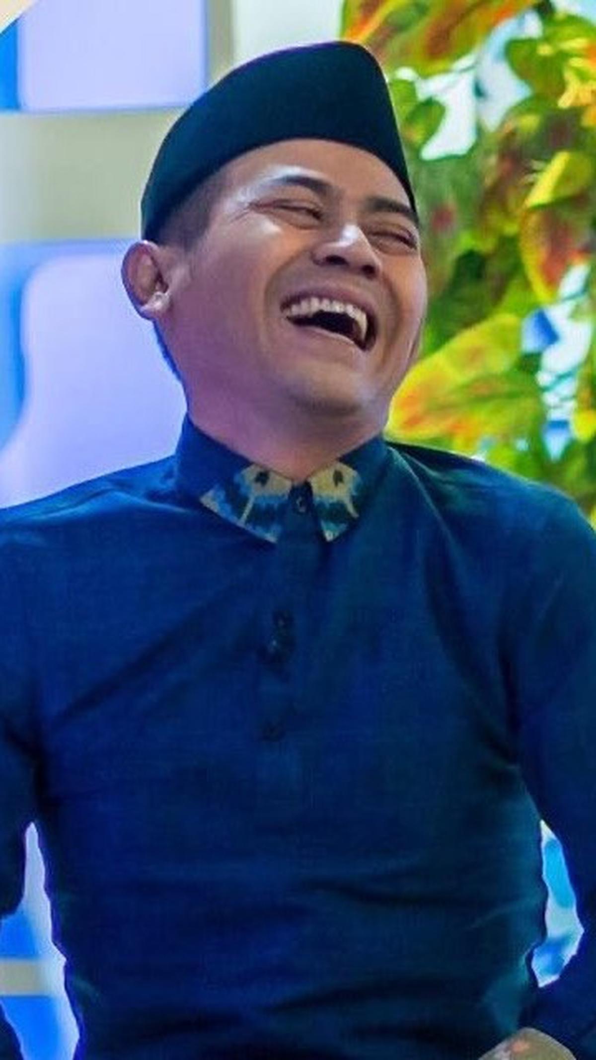 Setelah mencoba berbagai profesi di dunia hiburan, Yadi kemudian memutuskan hijrah dan banyak memperdalam ilmu agama. Ia hanya menerima tawaran pekerjaan di acara religi.