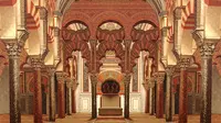 Interior Mezquita-catedral de Cordoba. (Via: flp.or.id)