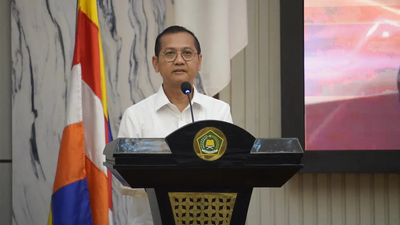 Dirjen Bimas Buddha Supriyadi pada acara Peringatan Hari Jadi ke-19 Ditjen Bimas Buddha di Auditorium Kementerian Agama Jl. MH Thamrin, Senin (14/10/2024) (Istimewa)