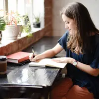 ilustrasi kepribadian/copyright Unsplash/Hannah Olinger