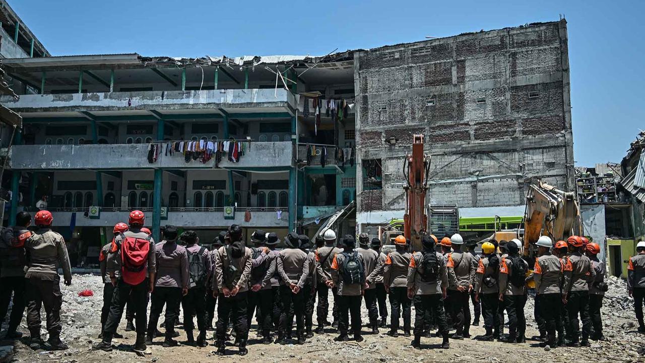 Cerita Mantan Santri kini Jabat Wagub, Pernah 'Ngalap' Berkah di Pesantren Bantu Ngecor Gedung