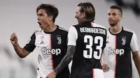 Striker Juventus Paulo Dybala merayakan golnya ke gawang Lecce pada pekan ke-28 Liga Italia di Allianz Stadium, Sabtu (27/6/2020) dini hari WIB.(Fabio Ferrari/LaPresse via AP)