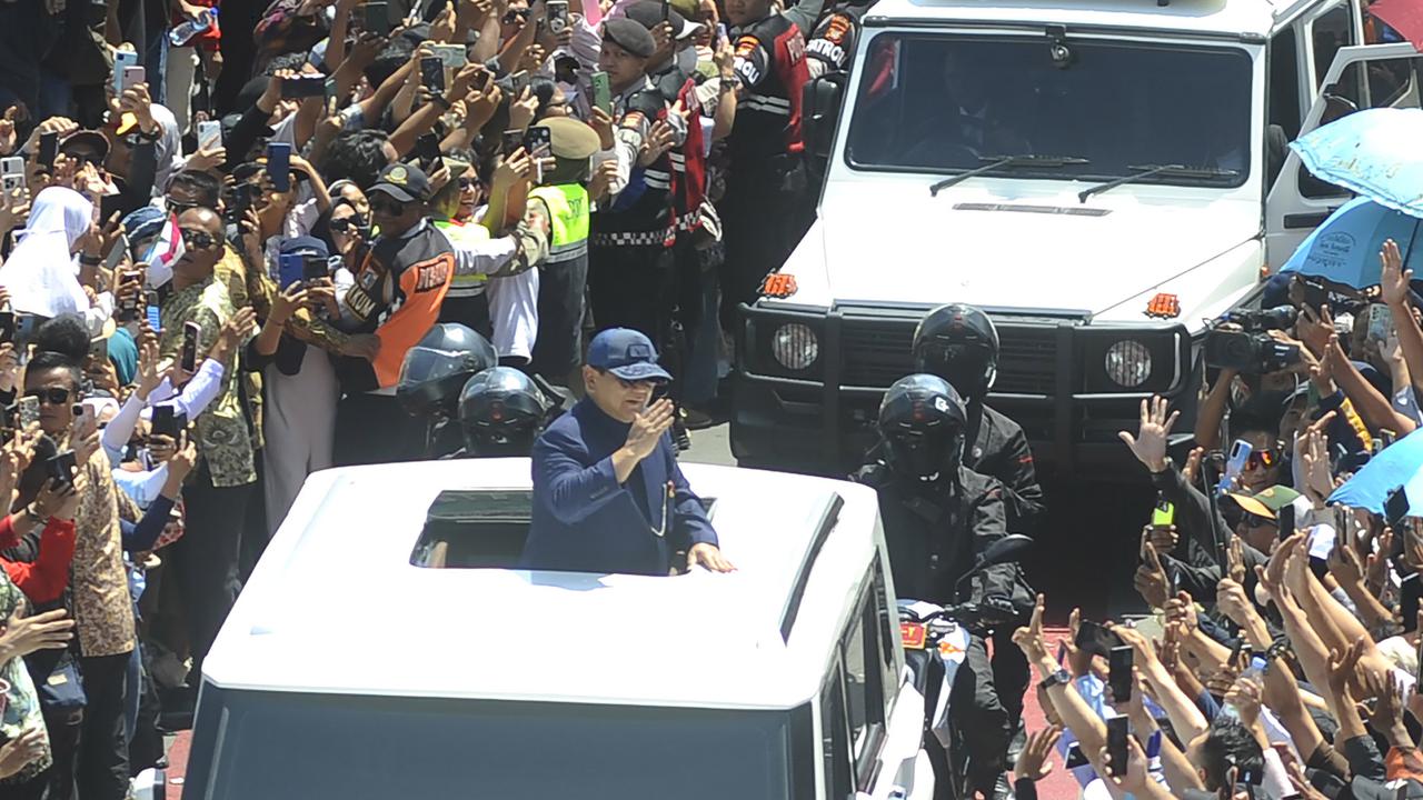 Presiden Prabowo sapa warga