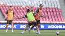 Pemain Persija Jakarta, Van Basty Sousa pada sesi latihan resmi jelang pertandingan pekan ke-30 BRI Super League melawan Persis Solo yang bertempat di Stadion Utama Gelora Bung Karno (SUGBK) Jakarta pada Minggu (26/04/2026).