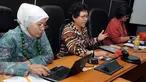 Wakil Ketua Internal Komnas HAM, Siti Noor Laila (tengah) memberikan keterangan pers di Kantor Komnas HAM, Jakarta, Senin (15/2/2016). Komnas HAM menolak hukuman kebiri bagi pelaku kejahatan seksual. (Liputan6.com/Helmi Afandi)