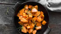 How to cook a sweet potato. (Photo: Freepik)