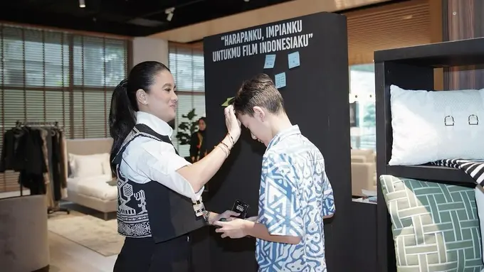 Potret Kana Mahatma dan Aryton Magali Anak Marcella Zalianty Ikut Hadiri Perayaan Hari Film Nasional, Potensi Terjun ke Dunia Hiburan Tanah