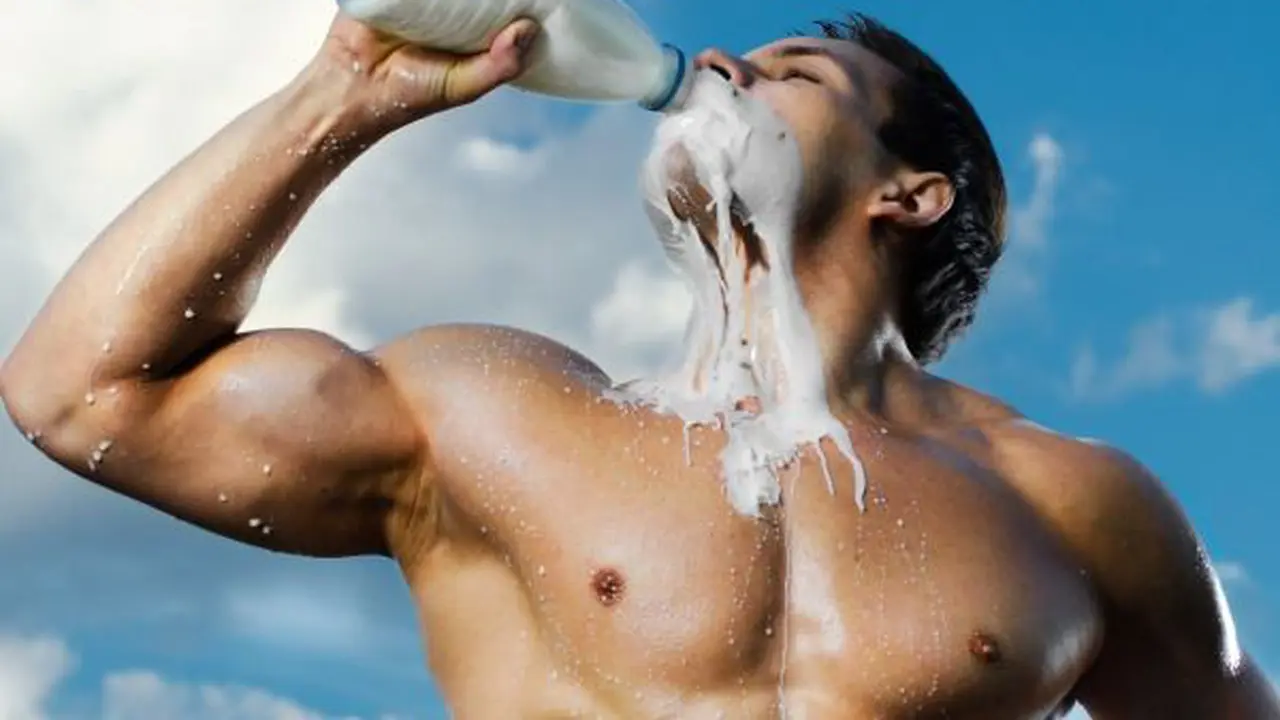 5 Minuman Terbaik Setelah Olahraga