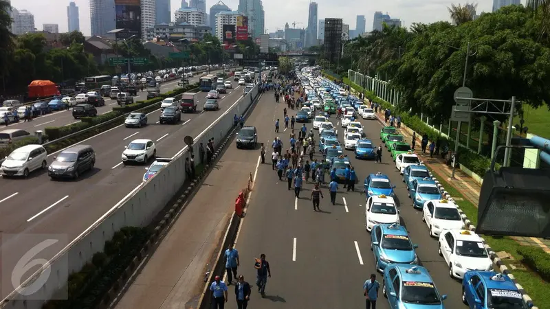 20160322-Demo Taksi dan Angkutan Umum-Jakarta