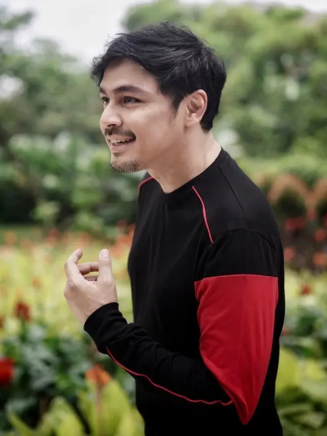 Awet Muda di Usia 51 tahun, Ini 6 Potret Terbaru Thomas Djorghi Masih Single
