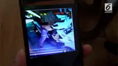 Seorang pencuri mengambil tas wanita. Tak disangka di dalam tas tersebut terdapat kunci motor yang langsung digondol.