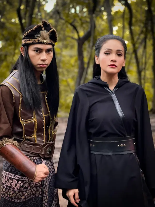 Main Drama Kolosal, Ini 7 Potret Dimas Ahmad saat Jadi Pendekar