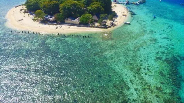 Tempat Wisata di Makassar,Pulau Samalona