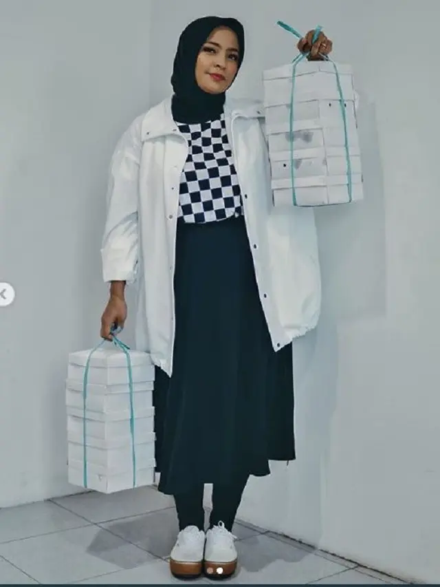 Tantri Kotak (Foto: Instagram/@tantrisyalindri)