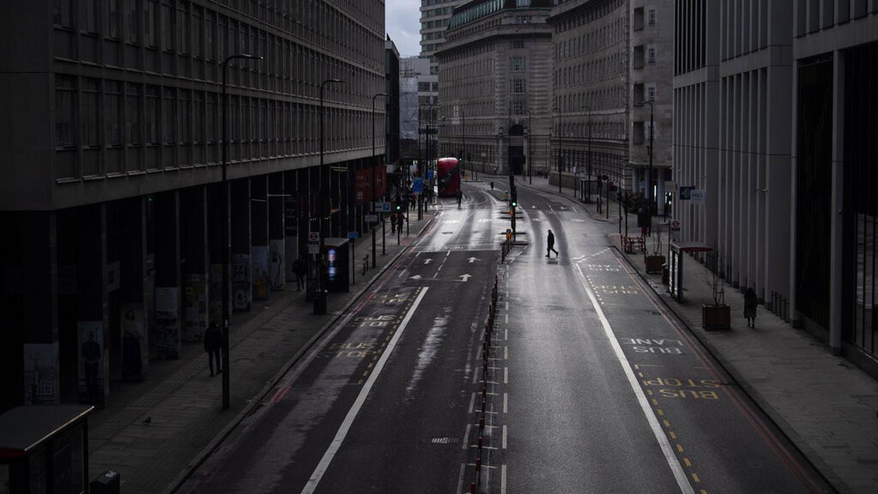 FOTO: Suasana London Saat Inggris Terapkan Lockdown Nasional Ketiga