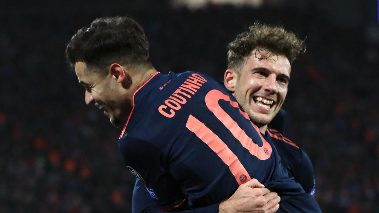 Lewandowski Quattrick, Bayern Munchen Bungkam Crvena Zvezda 0-6