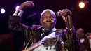 Gitaris dan penyanyi blues ternama, BB King, meninggal dunia dalam usia 89 tahun pada Kamis (14/5/2015) waktu setempat di Las Vegas, Amerika Serikat. (REUTERS/Valentin Flauraud)