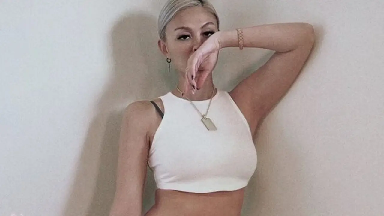 7 Momen Agnez Mo Bikin Tato Baru di Lengan Ini Menuai Sorotan