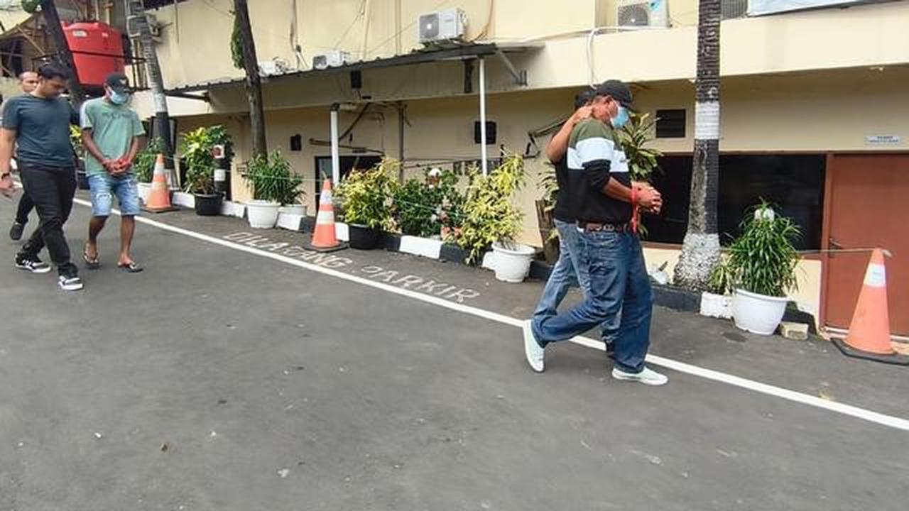 Mata Elang Penganiaya Pengemudi Mobil di Depok Ditangkap, Kini Tertunduk Digiring Polisi